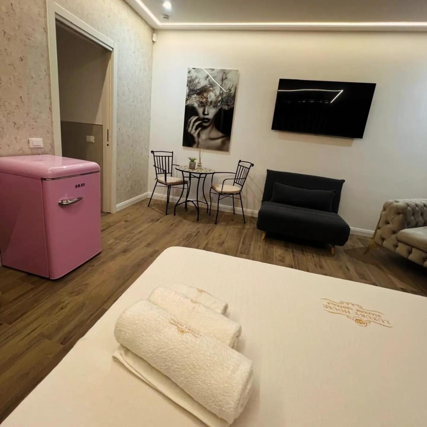Luxury House Stazione Centrale Palermo Luaran gambar